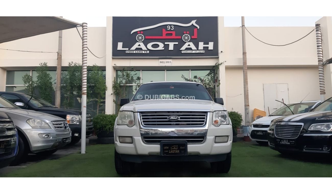 فورد إكسبلورر خليجى - رقم 2 - مثبت سرعة -  حساسات  رنجات - شاشة تحكم كاميرا خلفية بحالة ممتازة لاتحتاج لأى مصاريف