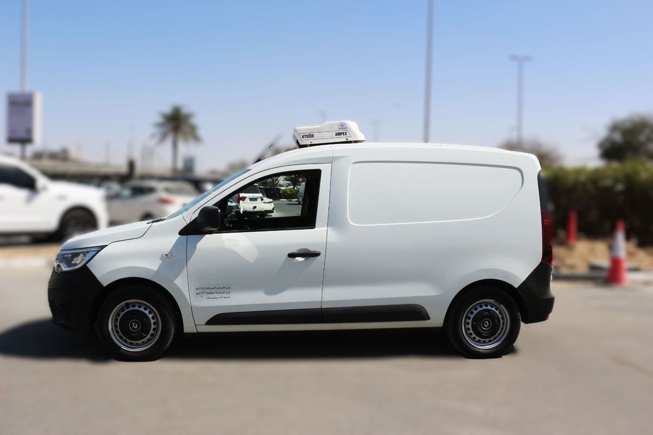 Renault Express RENUALT EXPRESS WITH CHILLER 2023 GULF SPACE