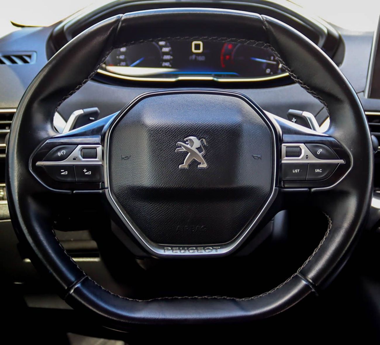 بيجو 5008 اكتيف بيجو 5008 2019 خليجي بحالة ممتازة بدون صبغ بدون حوادث