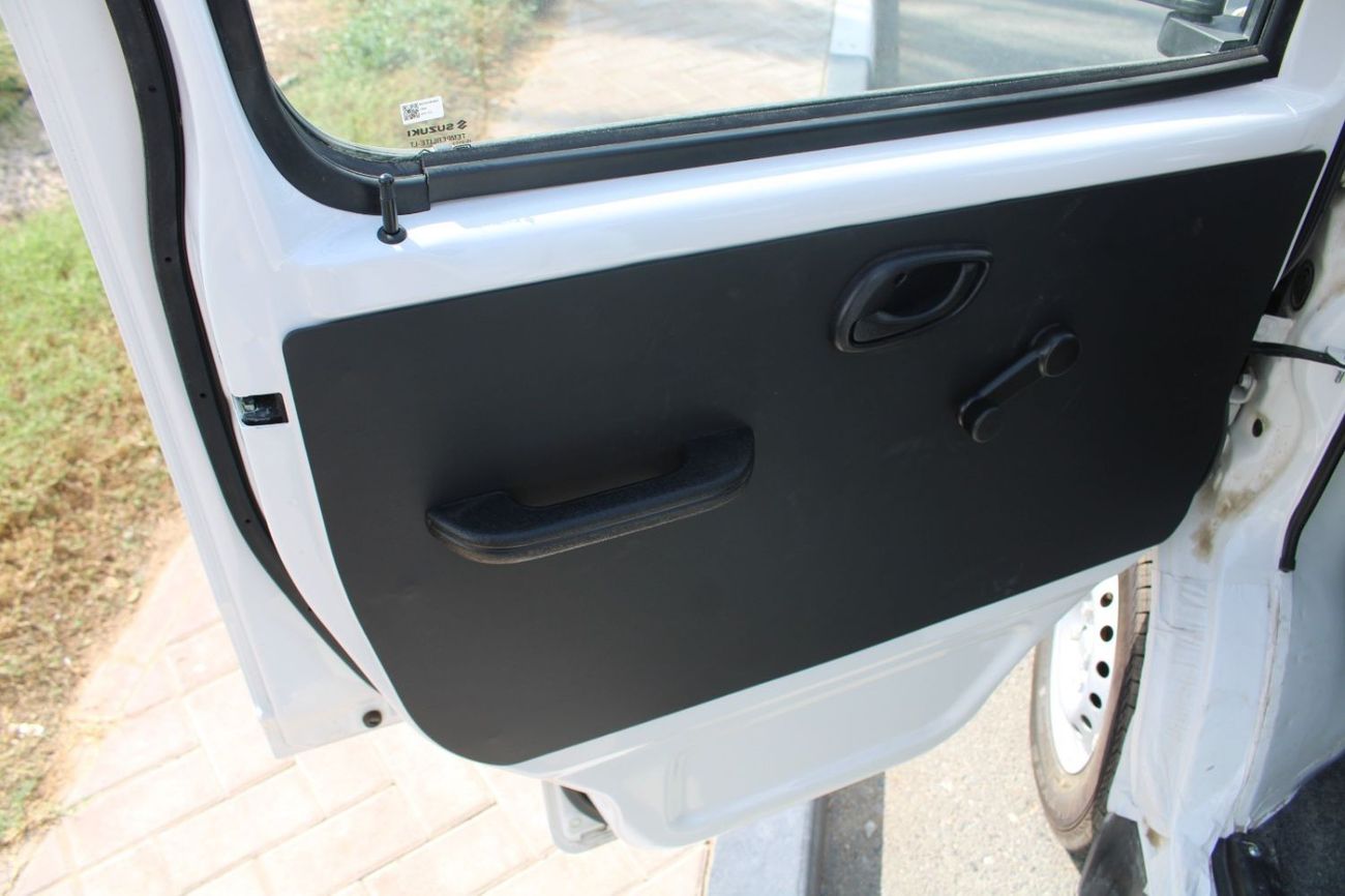 Suzuki EECO SUZUKI EECO 1.2L PETROL 7 SEATER MANUAL