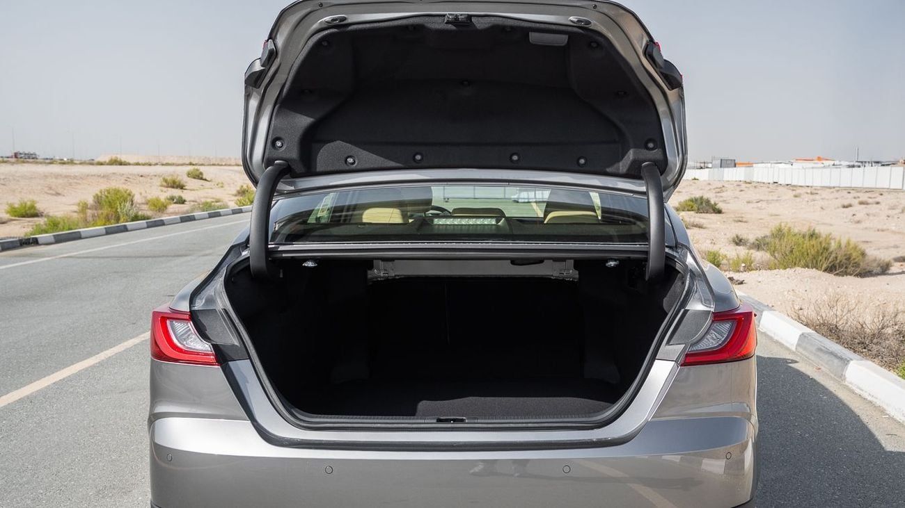 تويوتا كامري GLE TOYOTA CAMRY 2.5 LE -2026YM