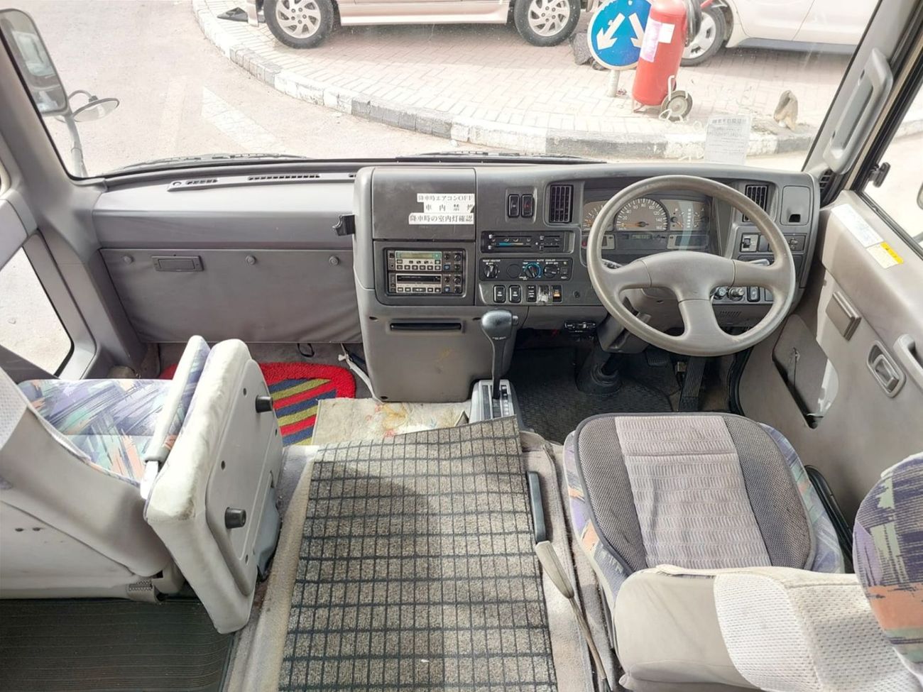 إيسوزو جرنی ISUZU JOURNEY BUS RHD 2001 MODEL 4.1 L DIESEL AUTOMATIC(PM00048)