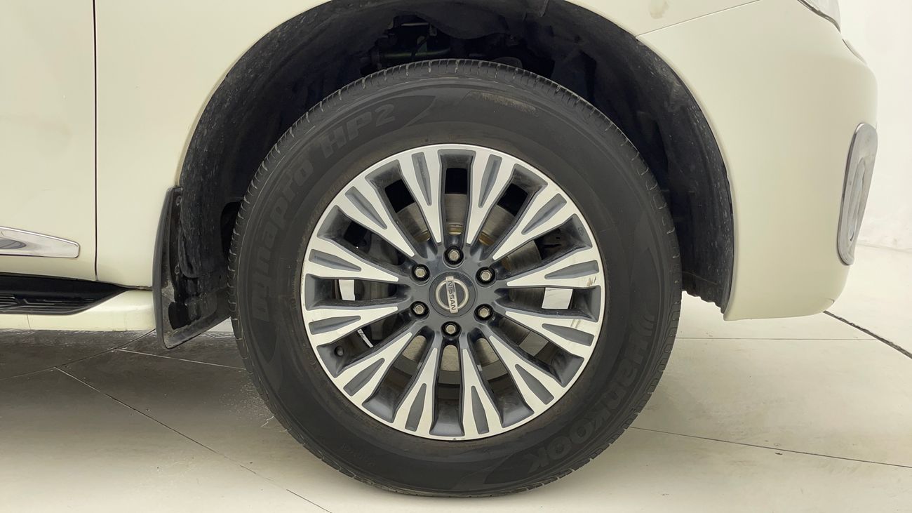 نيسان باترول SE PLATINUM 4 | بدون دفعة مقدمة | اختبار القيادة في المنزل