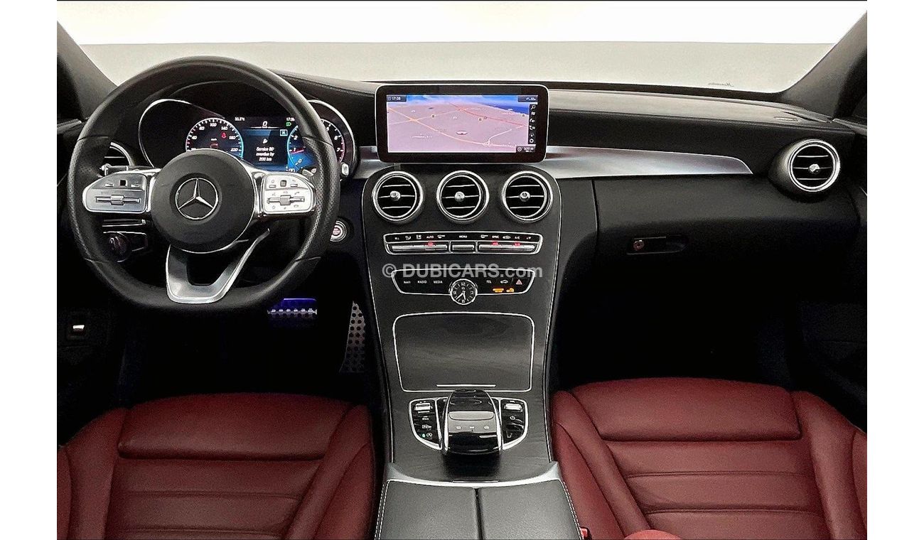 Mercedes-Benz C 200 Premium (AMG Line)