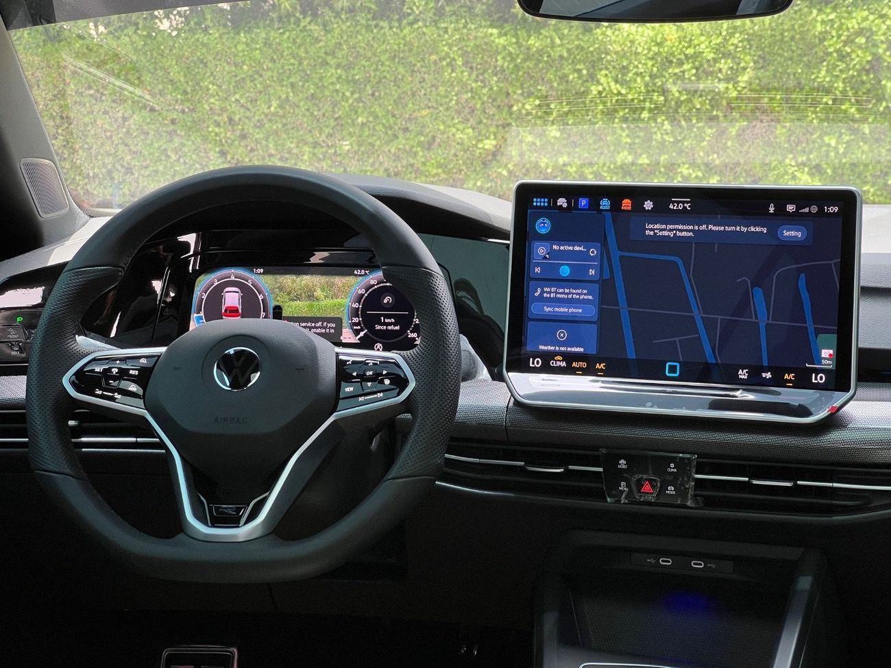 فولكس واجن جولف ار Base 2.0T