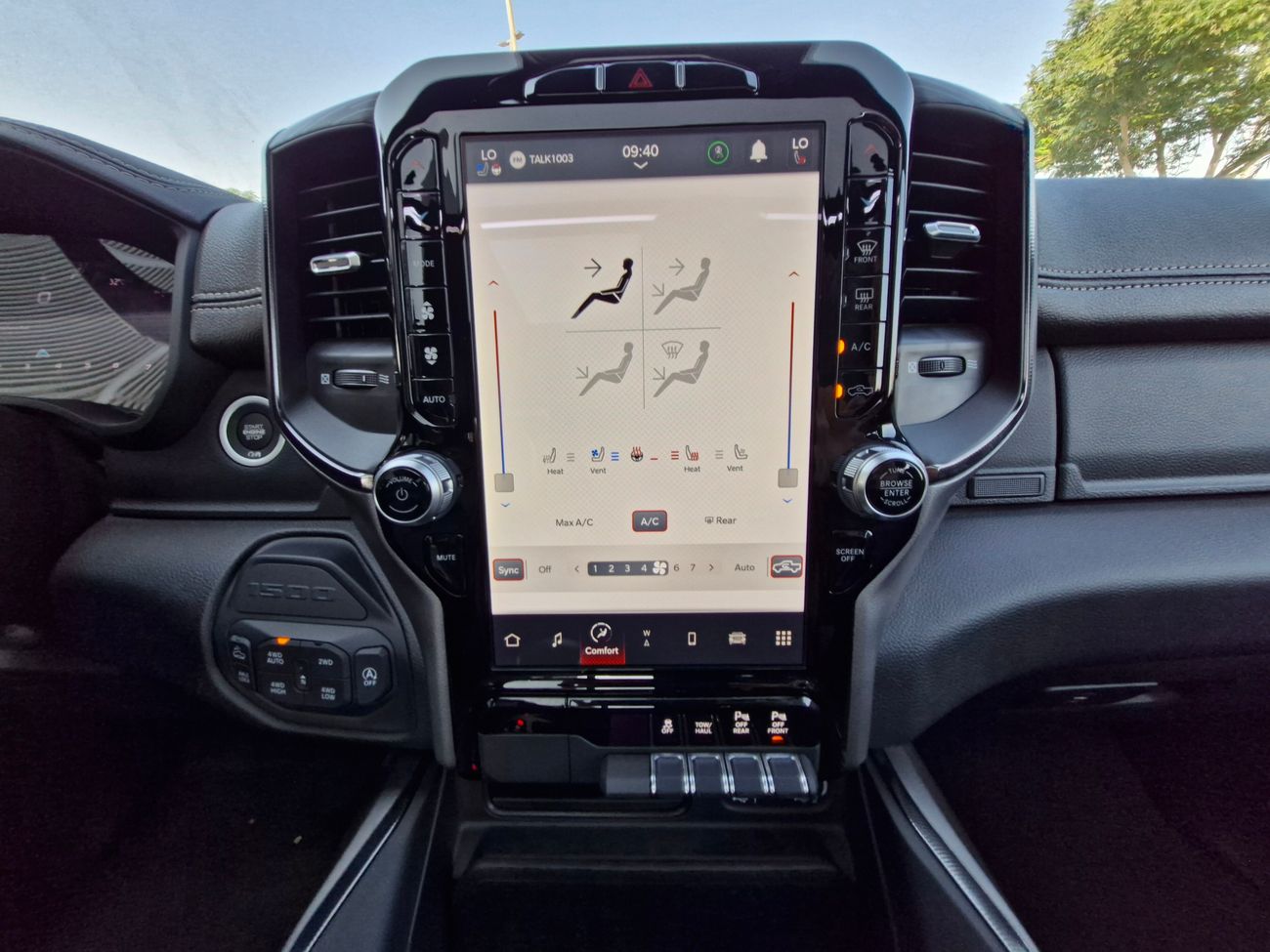 رام 1500 Rebel G/T 2024 Hemi eTorque V8 5.7L 4X4 GCC 0Km