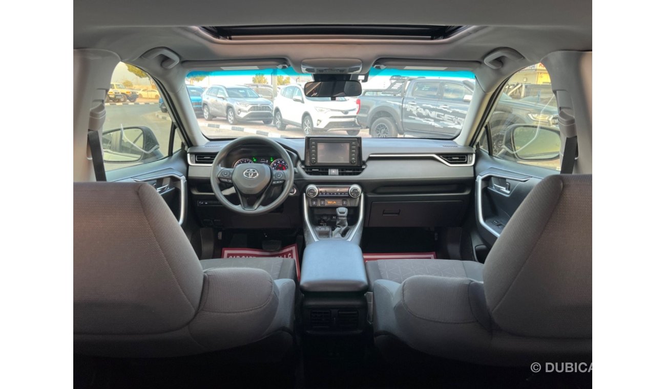 Toyota RAV4 Xle sunroof