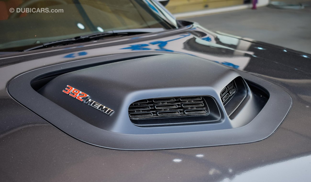 Dodge Challenger Shaker 2019, 392 HEMI, 6.4-V8 GCC, 0km w/ 3 Years or 100,000km Warranty