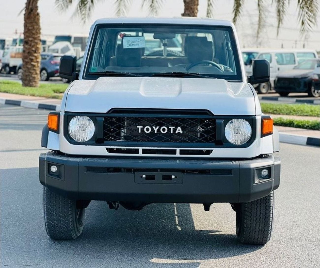 Toyota Land Cruiser Pick Up 4.0L PETROL AUTOMATIC DOUBLE CABINE 2026 GCC