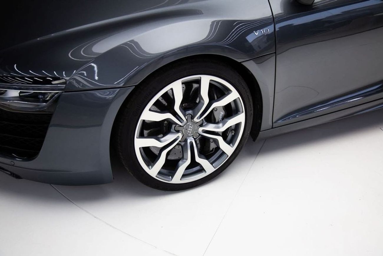 أودي R8 FSI 5.2L