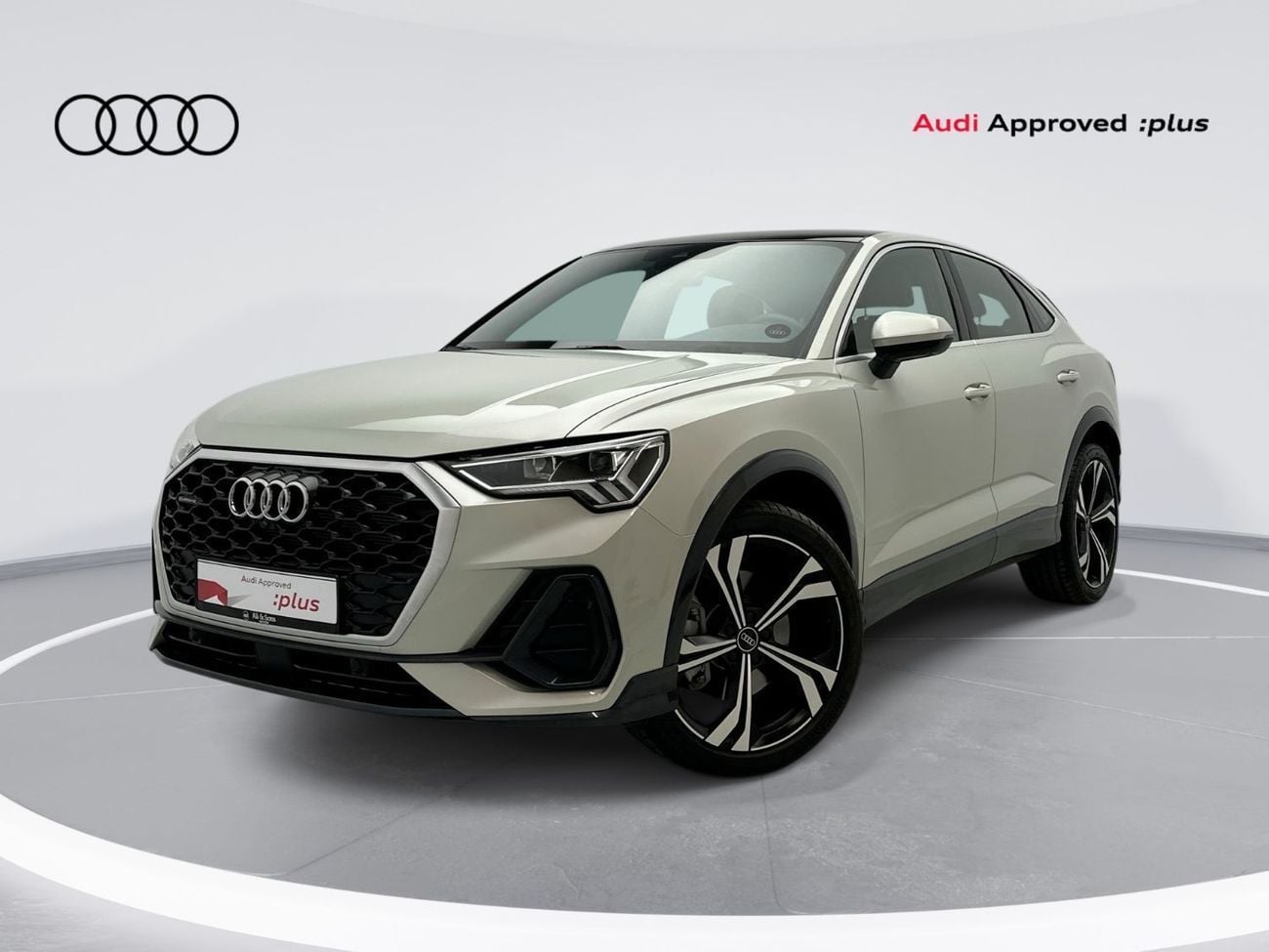 Audi Q3 40 TFSI S-LINE SPORTBACK 40 TFSI quattro 2.0L Sportback 180hp (Ref# 72558)