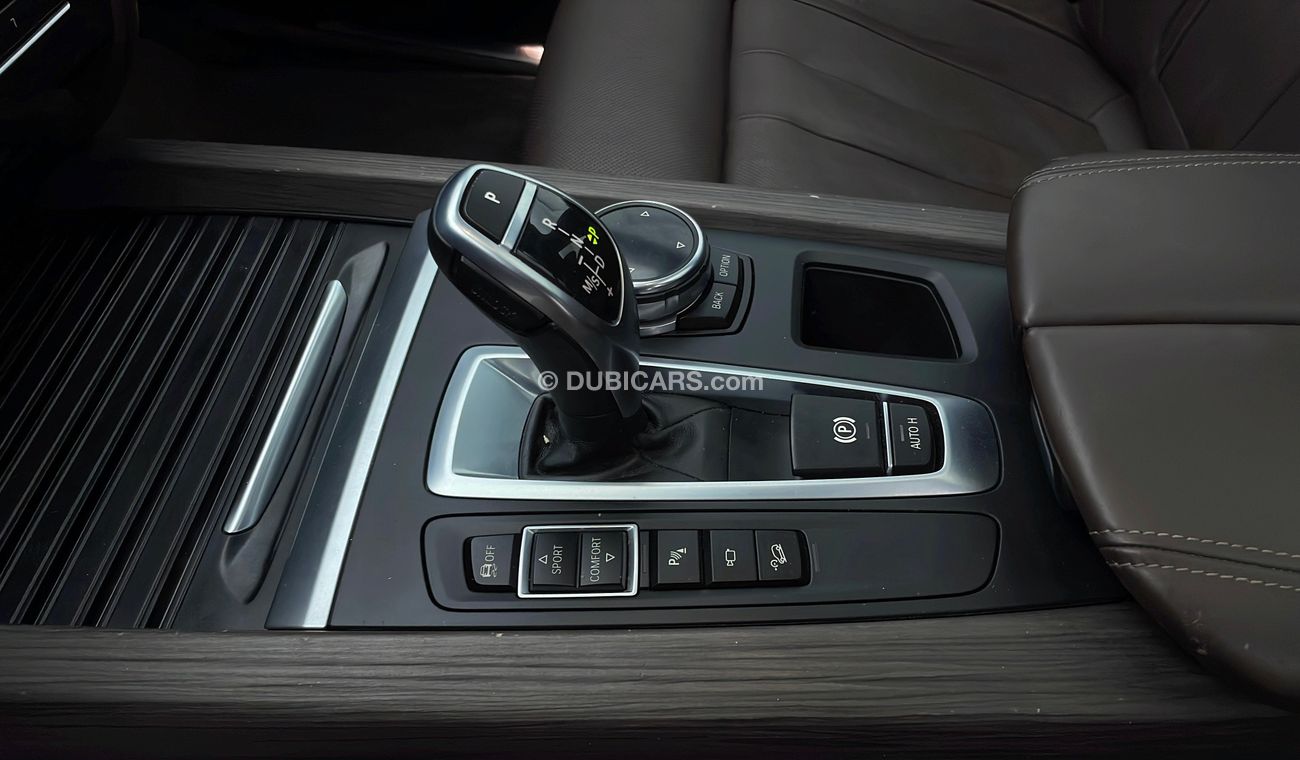 BMW X5 50I LUXURY 4.4 | Under Warranty | Inspected on 150+ parameters