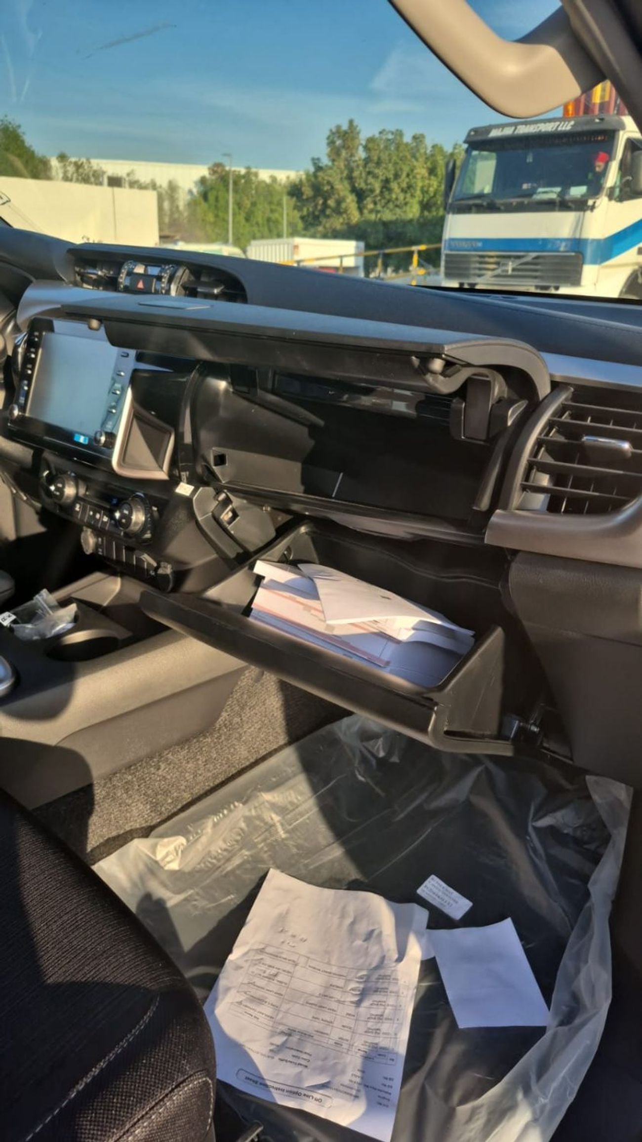 Toyota Hilux Hilux Auto Full Option GCC 2025M