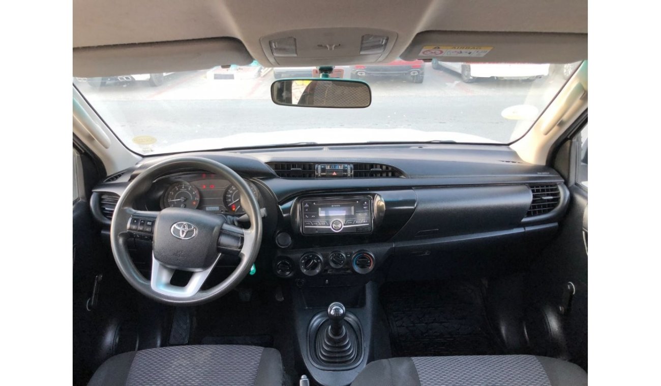 Toyota Hilux GL GCC MANUAL 4W