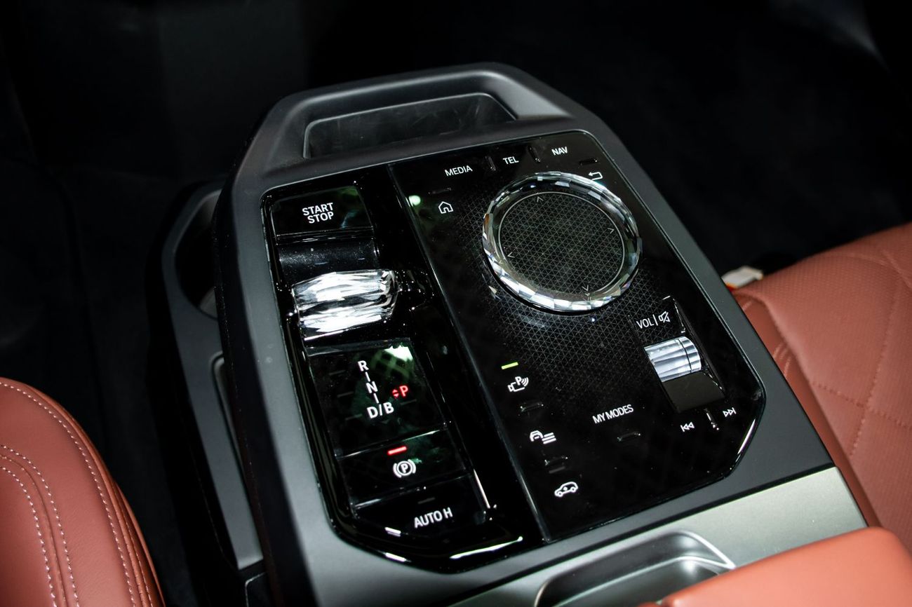 BMW iX iX M70 xDrive