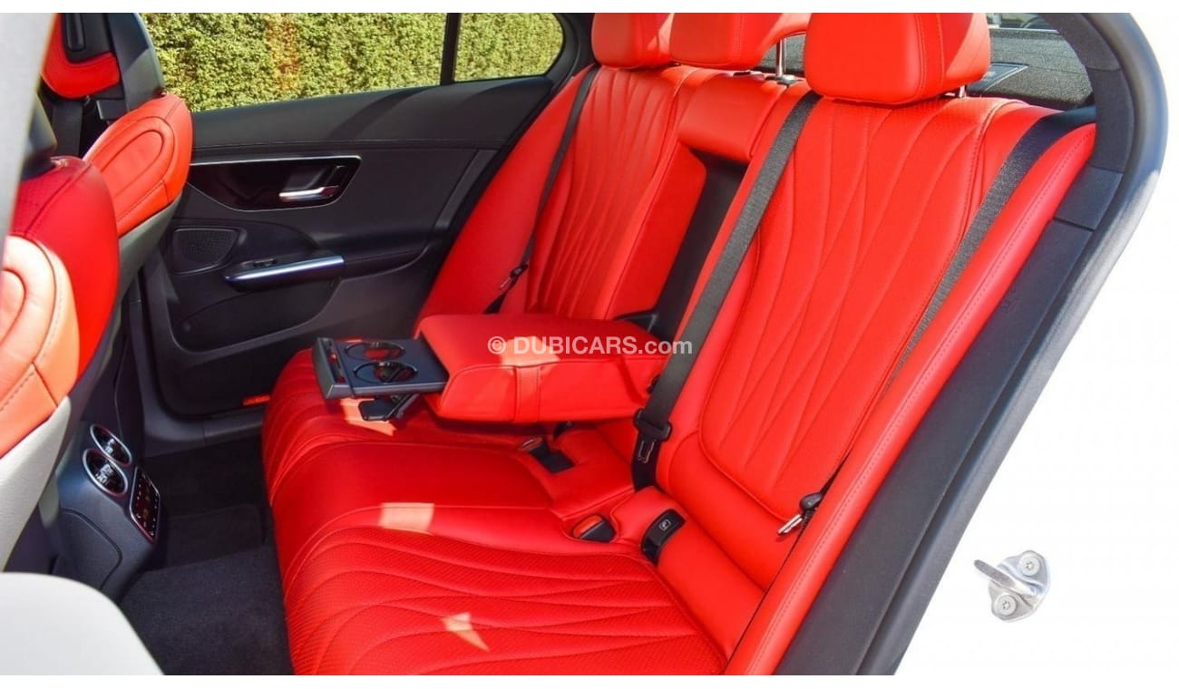 Mercedes-Benz C 180 AMG NIGHT PACK -Local Registration + 10%