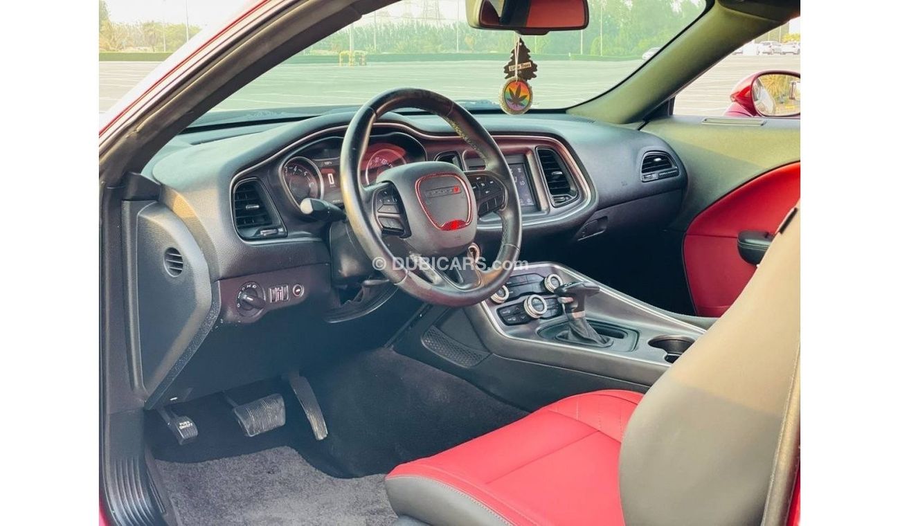 Dodge Challenger DODGE CHALLENGER SXT V6 MODEL 2018