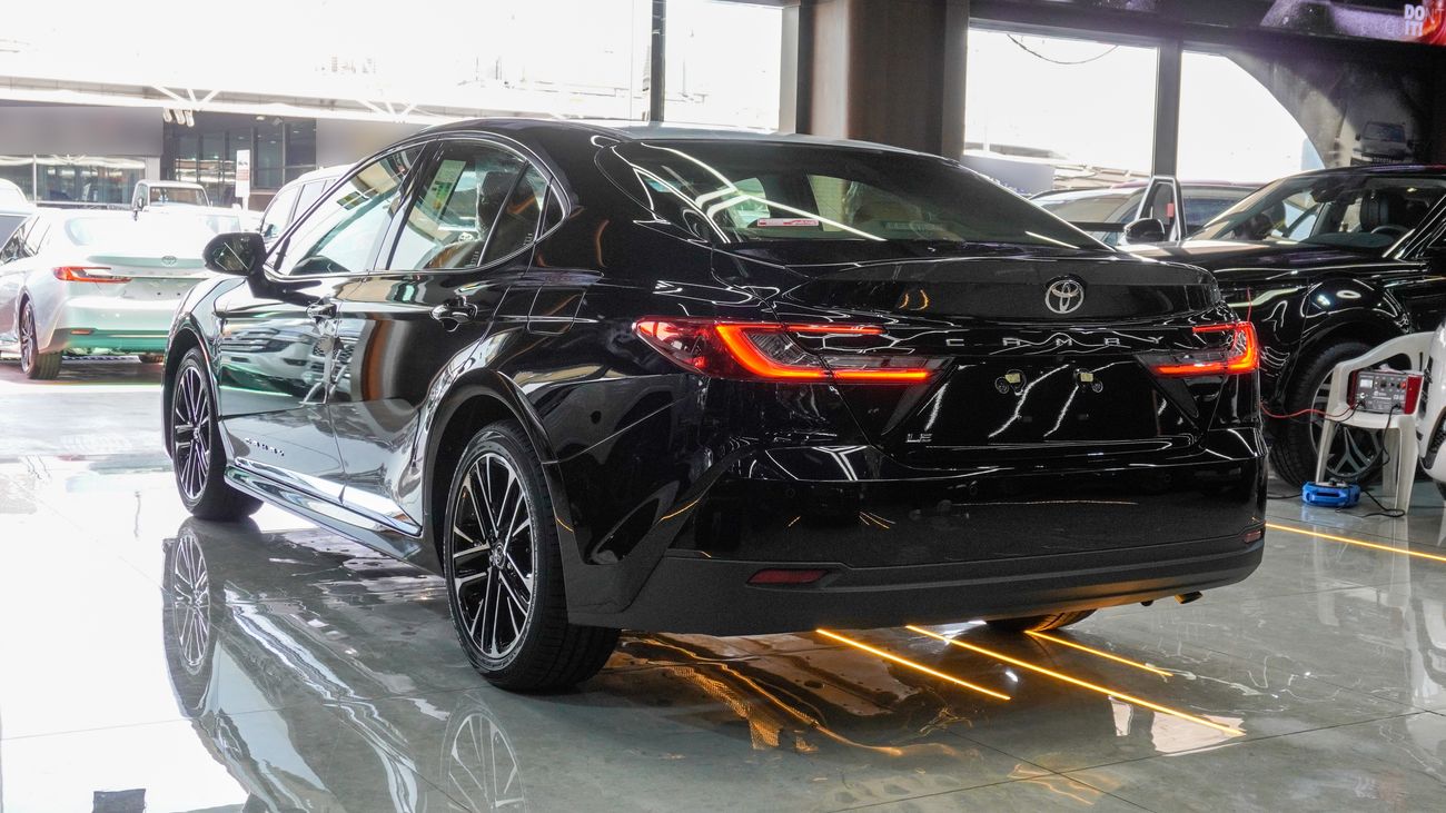 تويوتا كامري LE 2.5 L