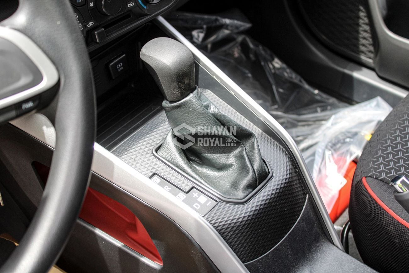 تويوتا ريز 1.2L E PETROL 2025MY (EXPORT ONLY)