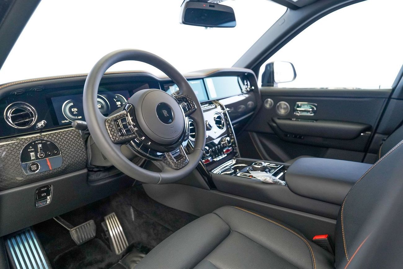 Rolls Royce Cullinan BLACK BADGE