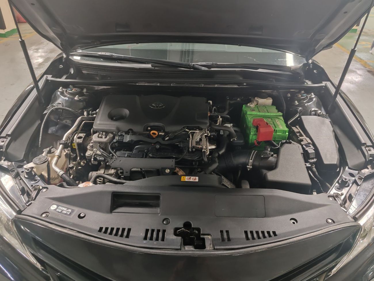 تويوتا كامري SE 2.5L (181 HP)