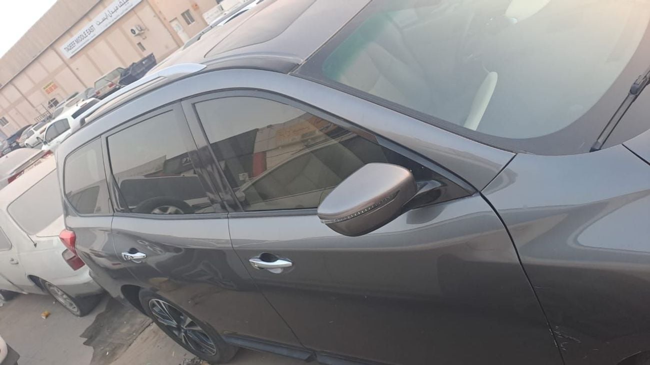 نيسان باثفايندر