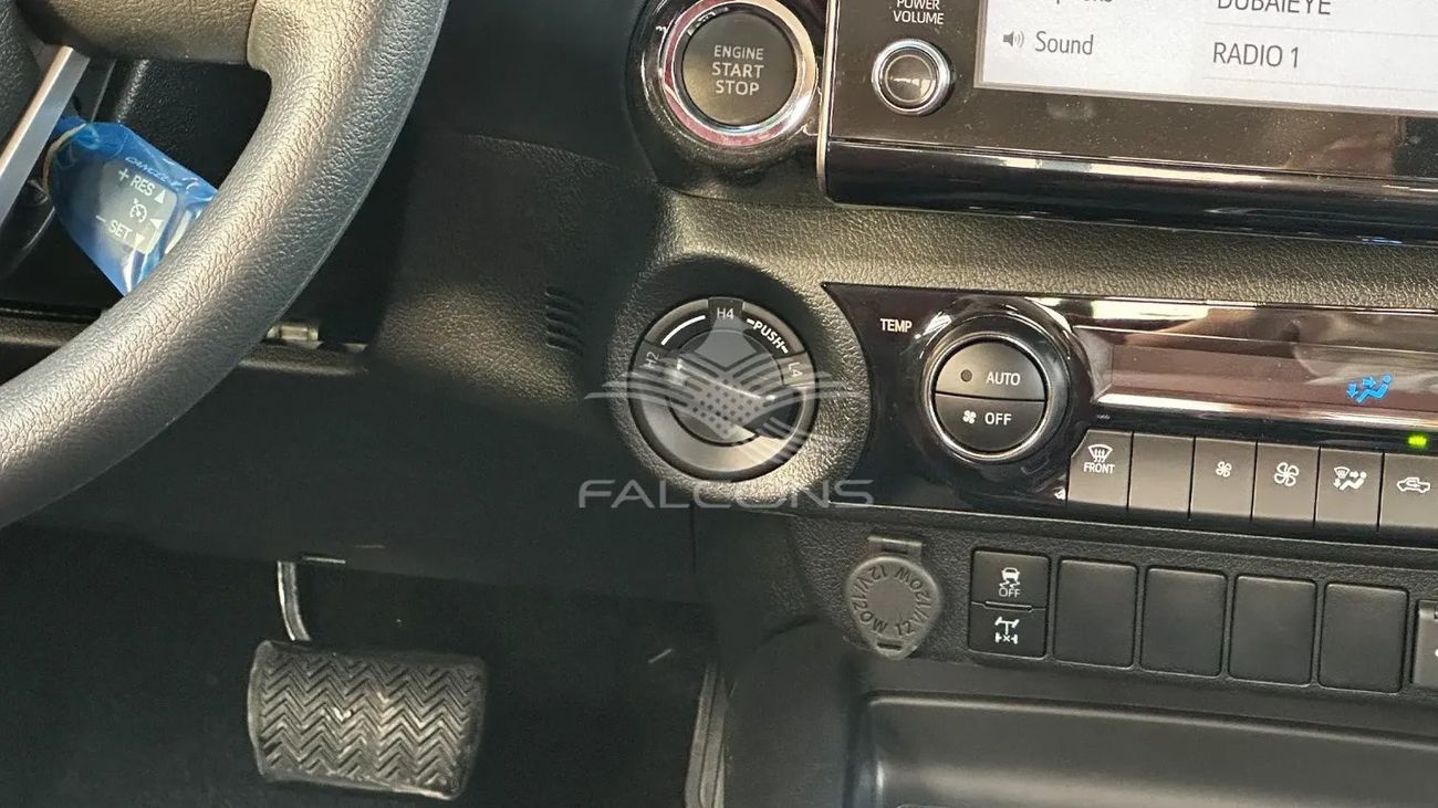 Toyota Hilux S GLX 2.4L AWD A/T