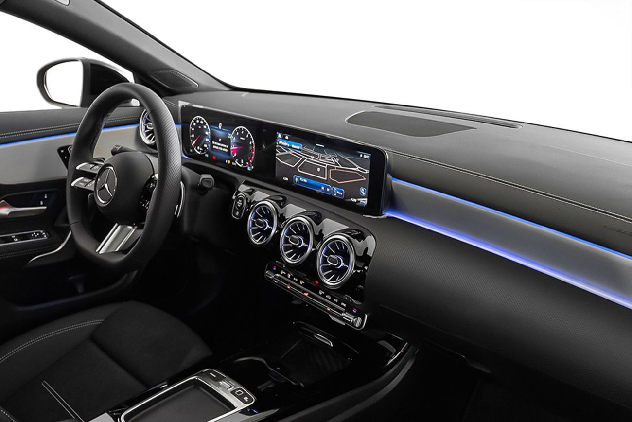 Mercedes-Benz CLA 200