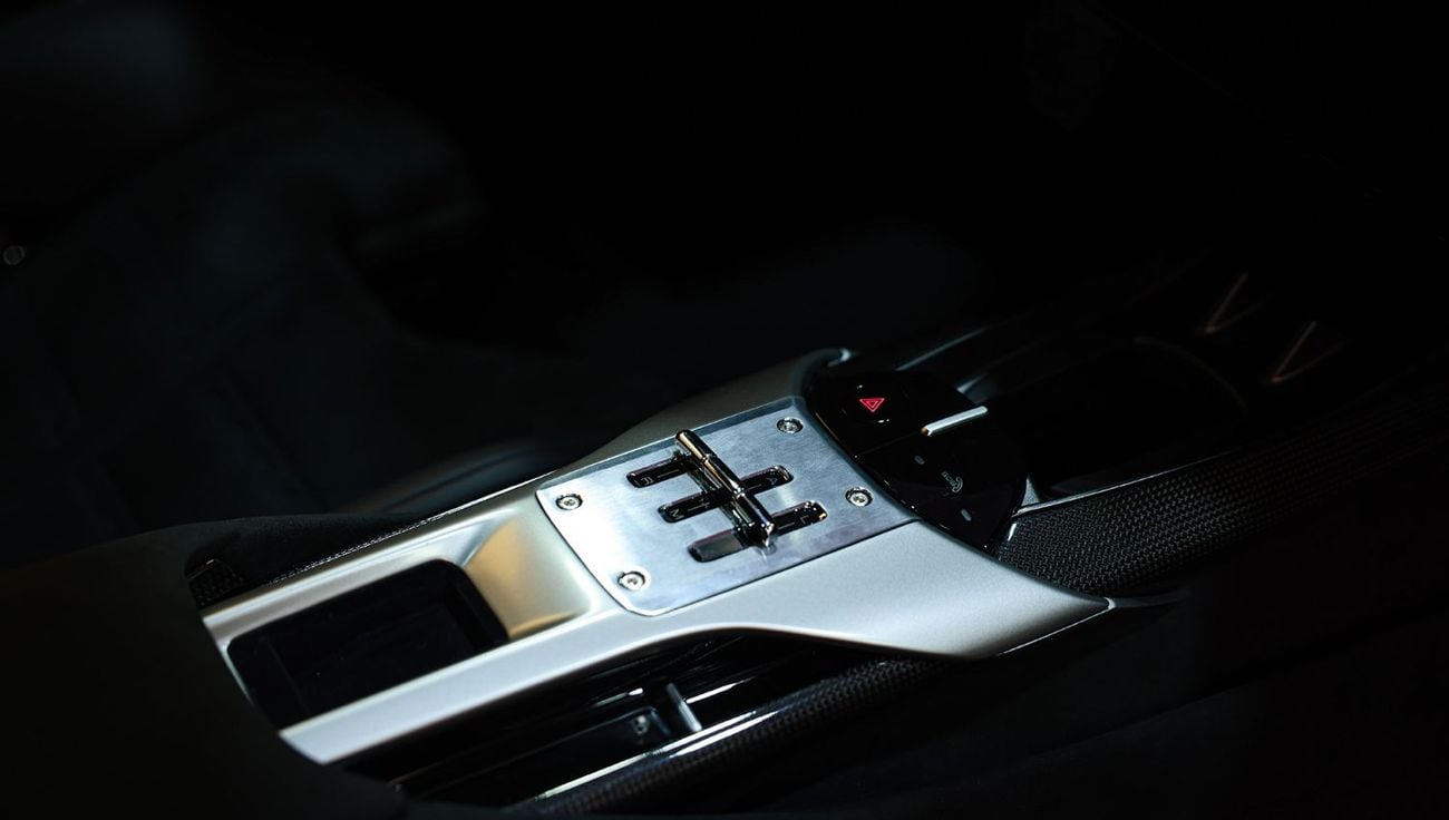 فيراري 12سيلندري 2025 Ferrari 12Cilindri 6.5L Petrol