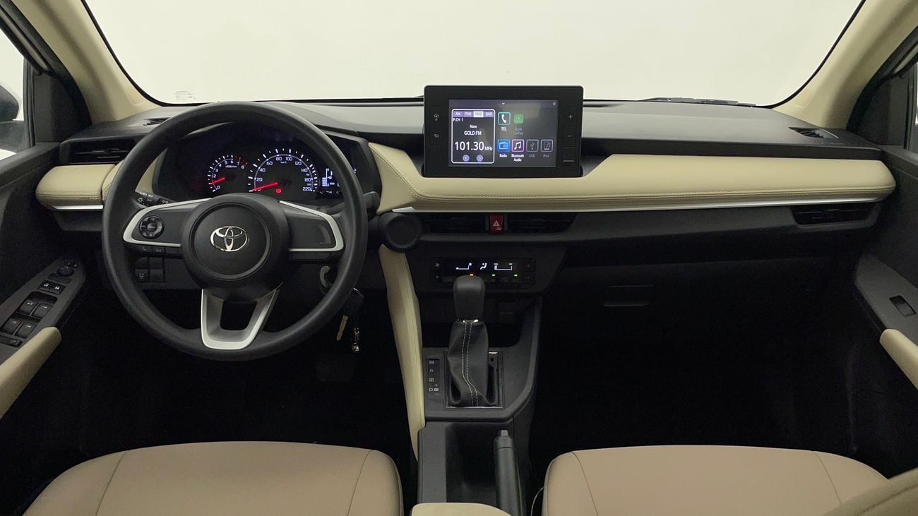 تويوتا يارس E 1.5 | بدون دفعة مقدمة | اختبار القيادة في المنزل