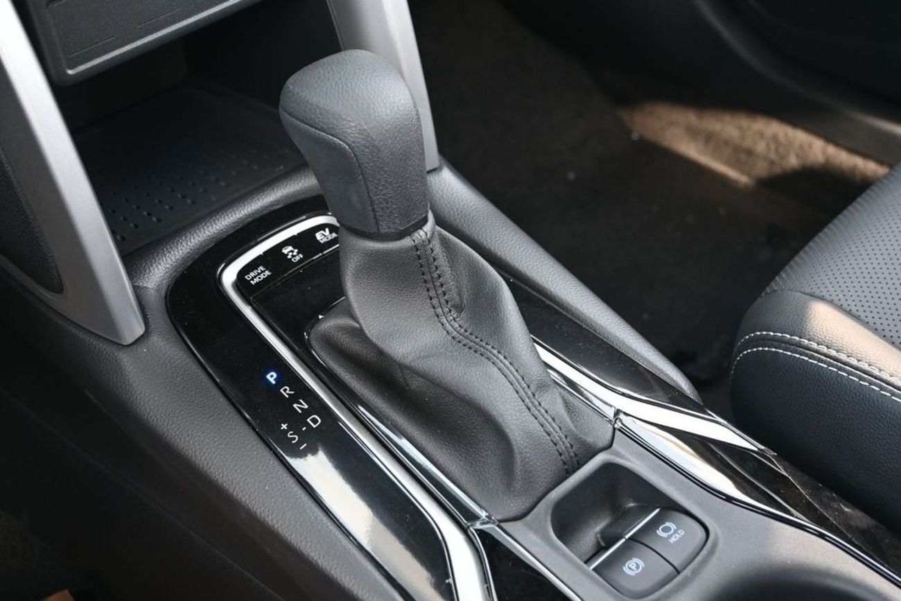 تويوتا فرونتلاندر Toyota Frontlander 2.0L Hybrid, Full Option, Model 2024, Color White