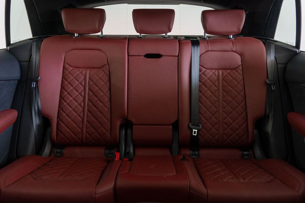 أودي SQ8 Delivery Mileage / Audi Warranty & Service Contract