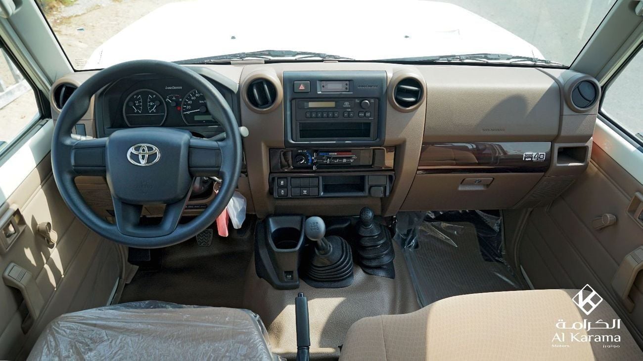 Toyota Land Cruiser 70 2.8L Diesel | Manual 4x4 Drive | GCC Specs | 40th Anniversary Edition | Dual Tank | 3 Door