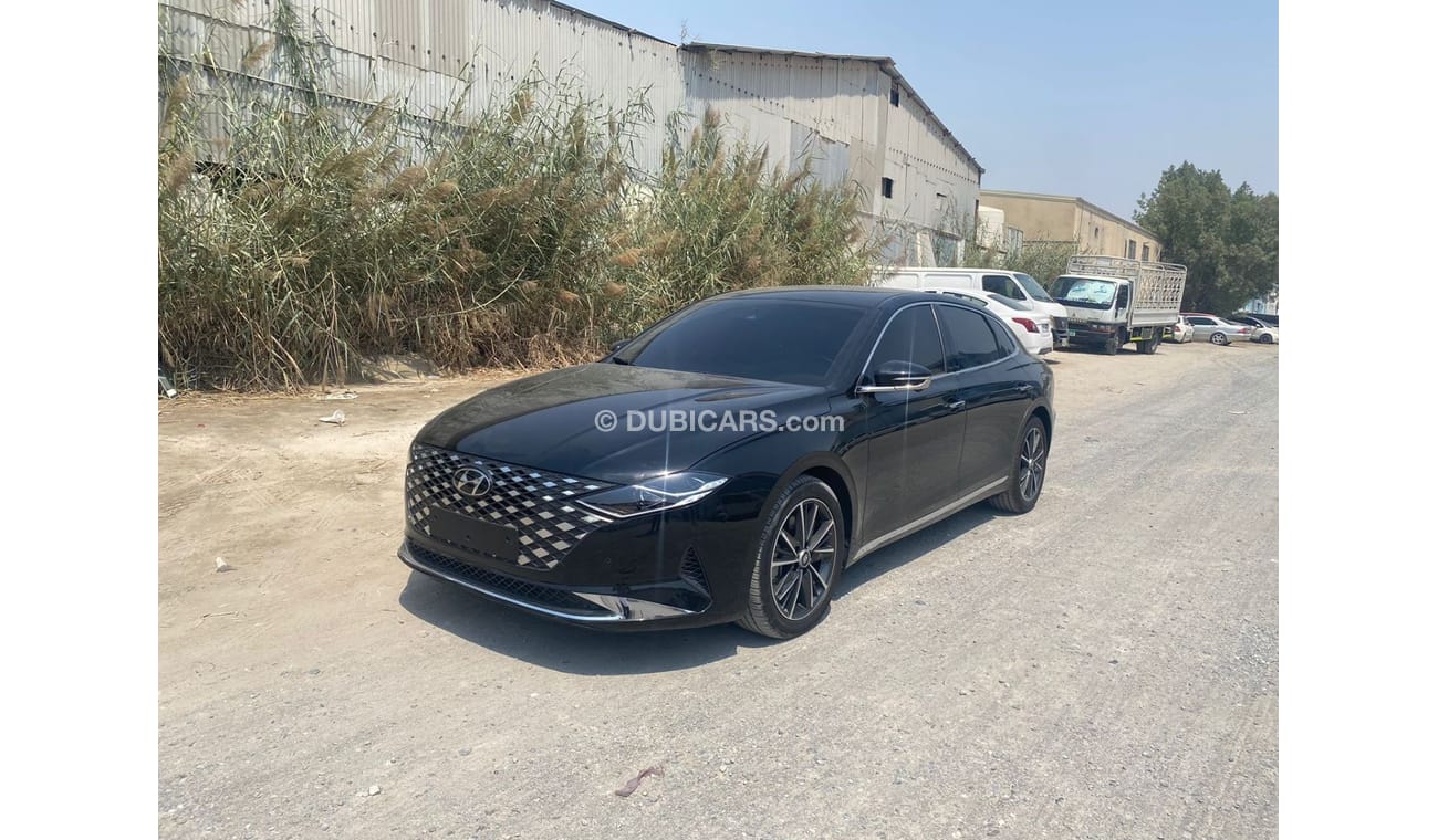 Hyundai Grandeur Hyundai grandeur ( AZERA )