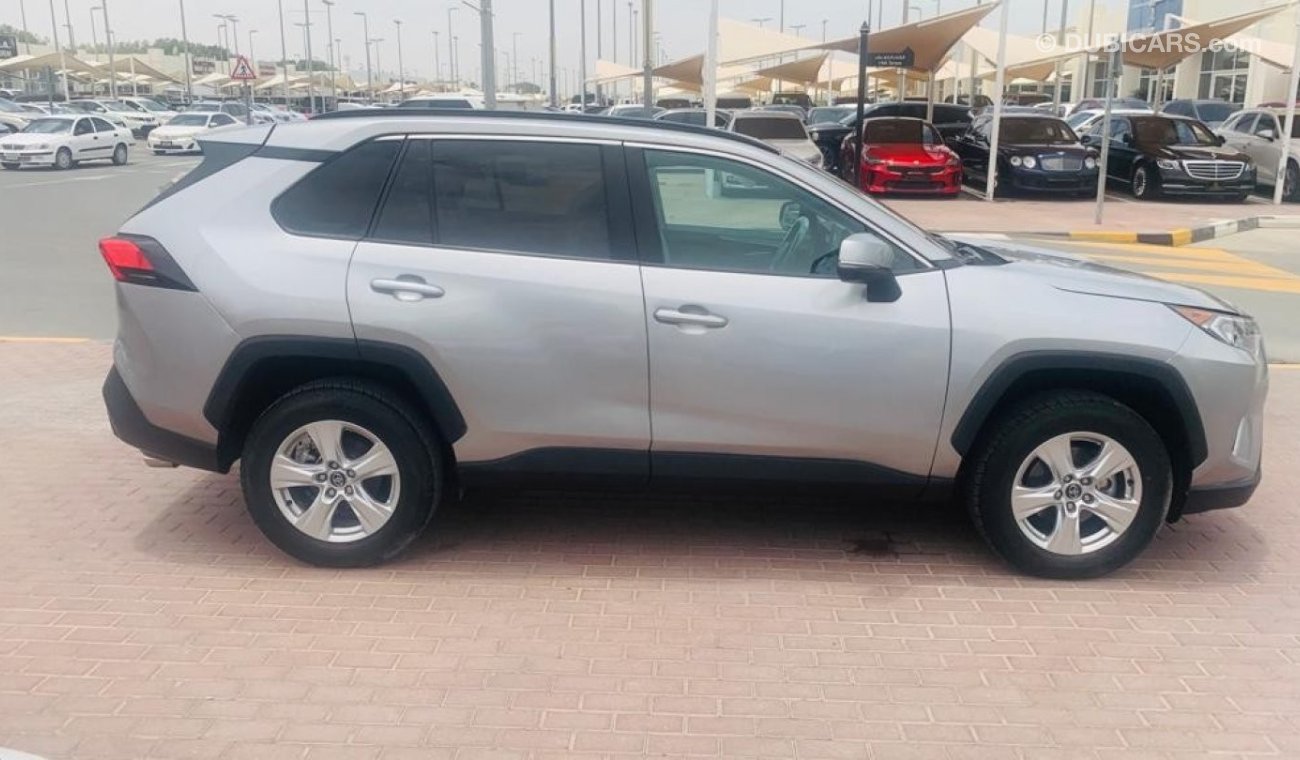 Toyota RAV4 GX XLE