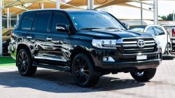 Toyota Land Cruiser VXR V8  Facelift 5.7 2020