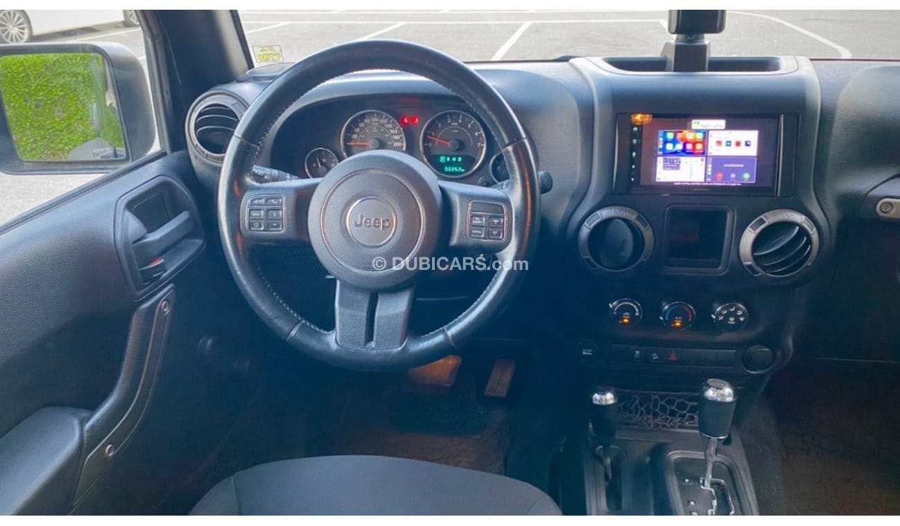 Jeep Wrangler Sahara Coupe