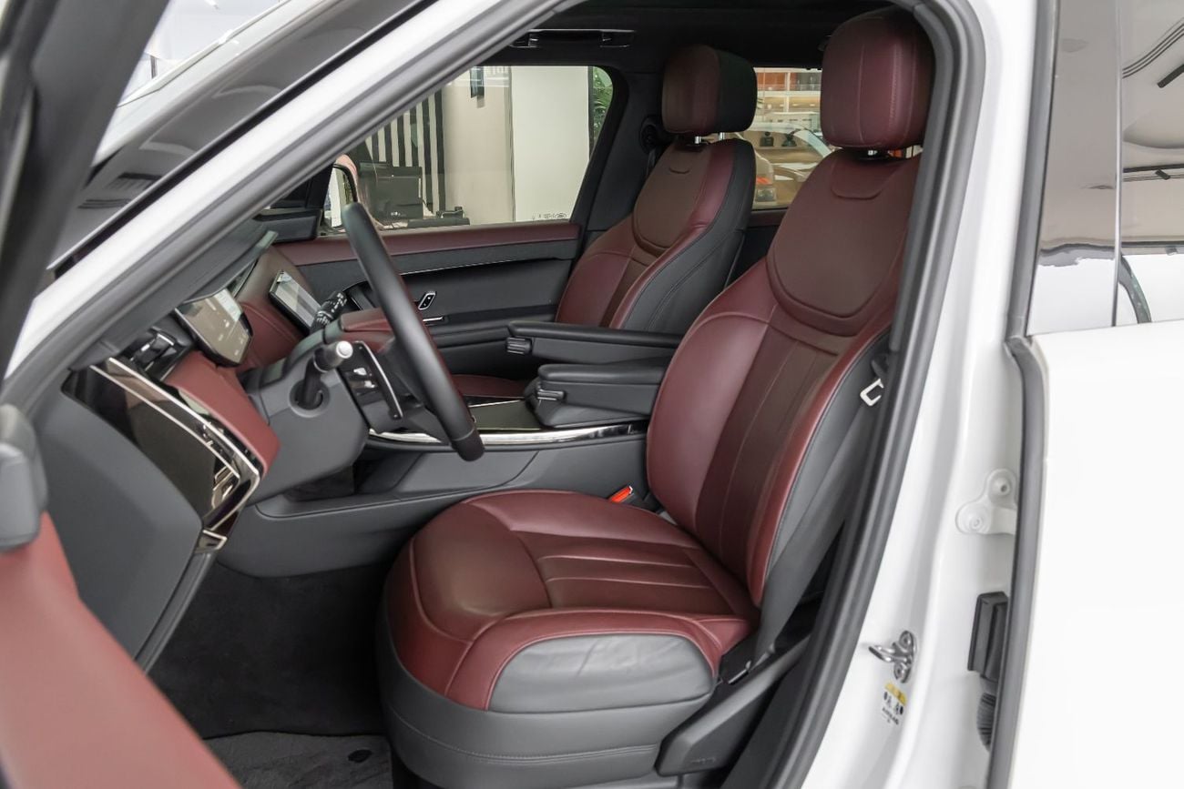 Land Rover Range Rover Sport S P400 3.0L 2024 Range Rover | Sport P400 | Dynamic HSE |  GCC Specs | Al Tayer Warranty & Service C