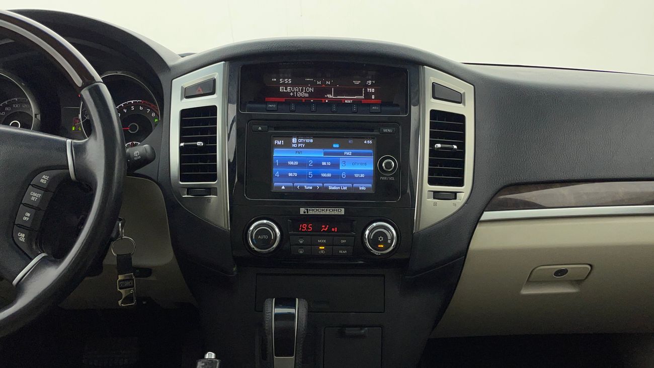 Mitsubishi Pajero GLS HIGH 3.5 | Zero Down Payment | Home Test Drive