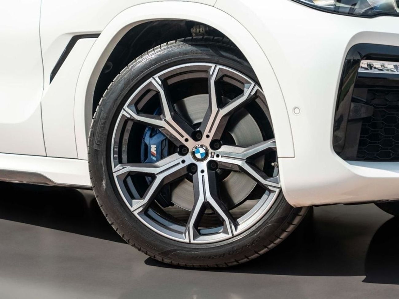 بي أم دبليو X6 40i M Sport 3.0L