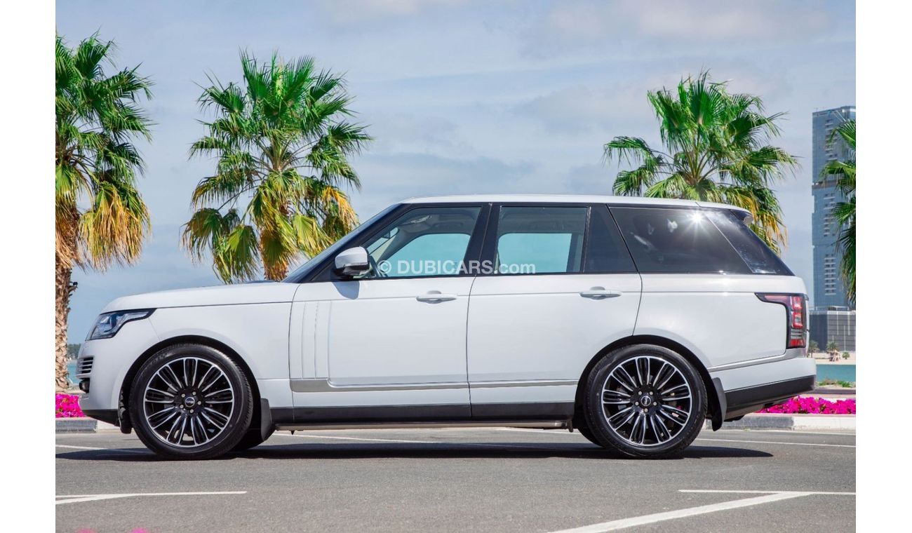 Land Rover Range Rover Range Rover Vogue HSE V8 5.0  Panoramic  2016 GCC Under Warranty