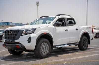Nissan Navara PRO-4X Off-Road | 2.5L Diesel 4WD A/T (Only For Export)
