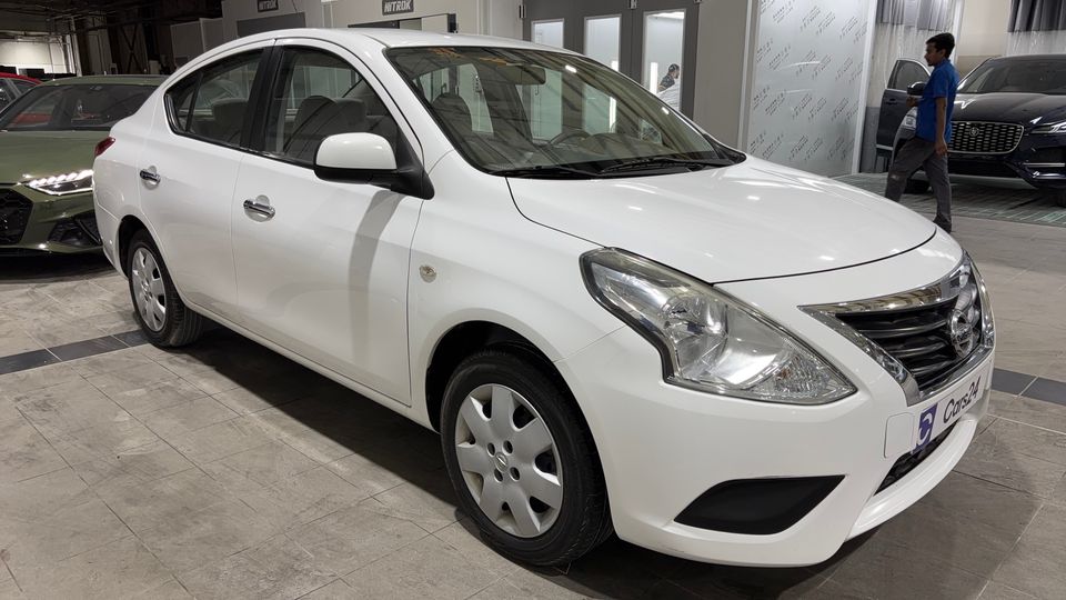 Nissan Sunny SV