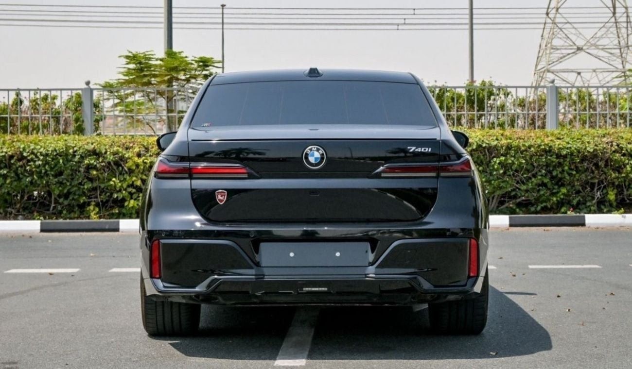 BMW 740Li BMW 740i 2023 Excellent Condition with 5 Years Dealer Warranty and Service contract AGMC