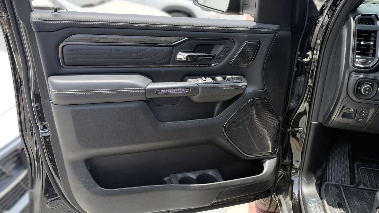 RAM 1500 LIMITED NIGHT EDITION RAM 1500 3.0L Petrol 2025YM