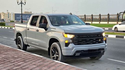 شيفروليه سيلفارادو Custom k1500