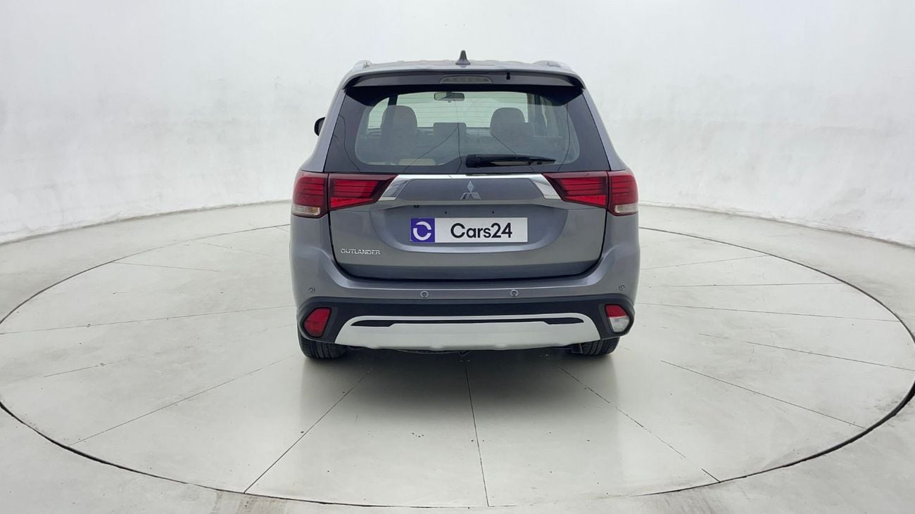 Mitsubishi Outlander 516992.4L 2022 | 0 DP | 810/Month | 30 Day Return | Service History