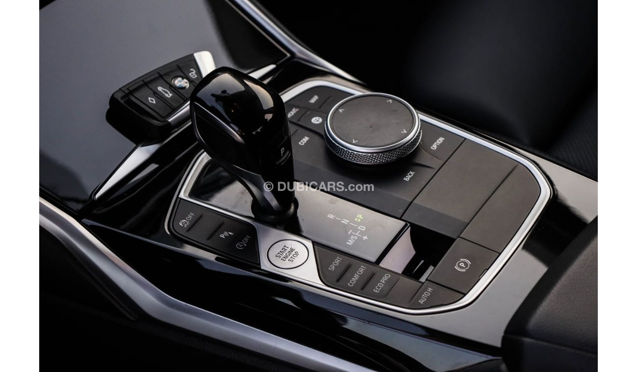 بي أم دبليو 320 BMW 320 i 2022 مواصفات يابانية بحالة ممتازة