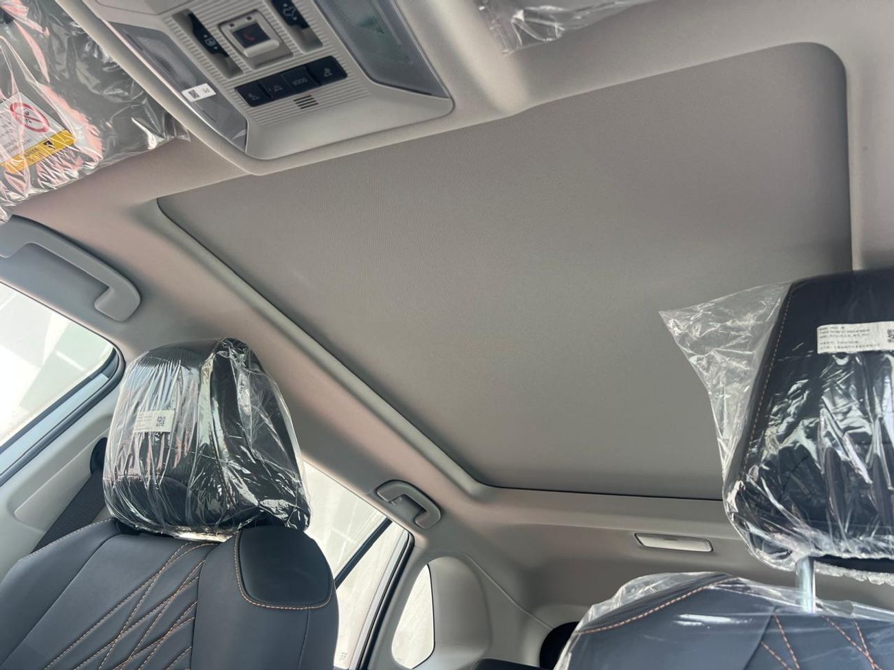 Toyota RAV4 Hybrid 2.5L E-CVT 4WD Elite Plus Trim