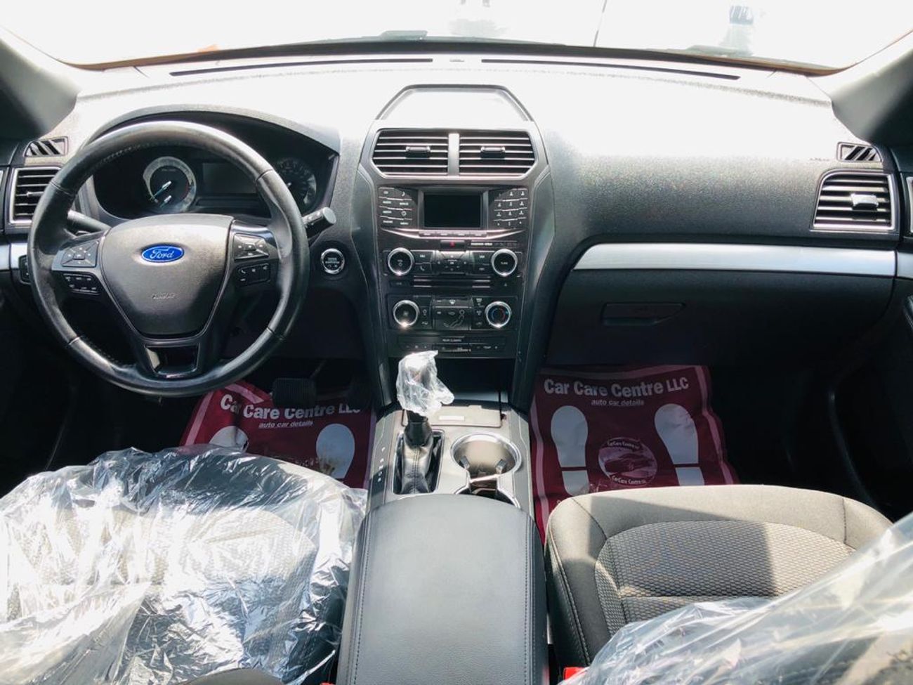 Ford Explorer XLT, 6 CYLINDERS, POWER SEATS, PUSH START, REAR CAMERA, AMAZING CONDITION-LOT-604